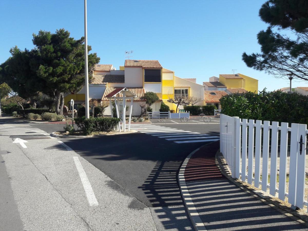 Charmant T2, Cabine, Parking, Les Balcons De La Mediterranee, Narbonne Plage Extérieur photo